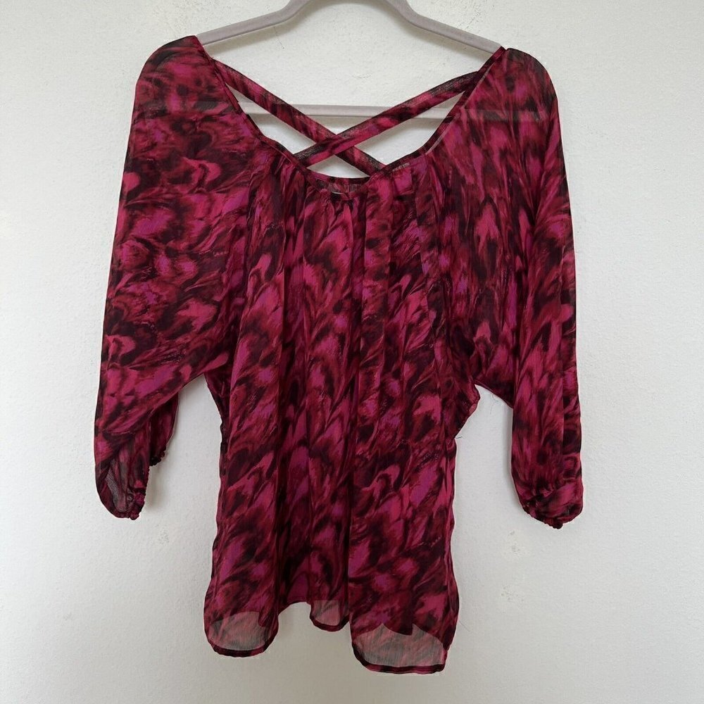 Express feather Blouse top MEDIUM magenta pink 3/4 Sleeve Criss Cross back - Picture 5 of 7